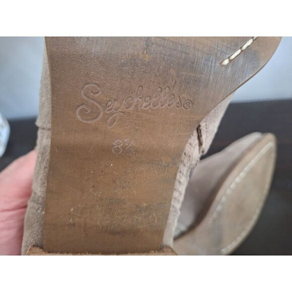 EUC Seyhelles Gray Suede Ankle Zip Booties/Sz. 8.5 - Picture 8 of 10